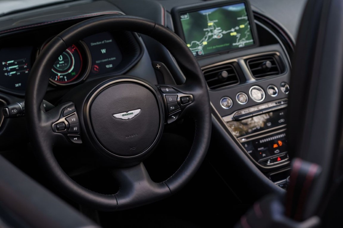 Aston Martin DB11 Volante 4.0 V8 (2018-2021)